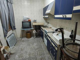 Casa a Prosperidad. Se vende casa para reformar  en el centro de aspe