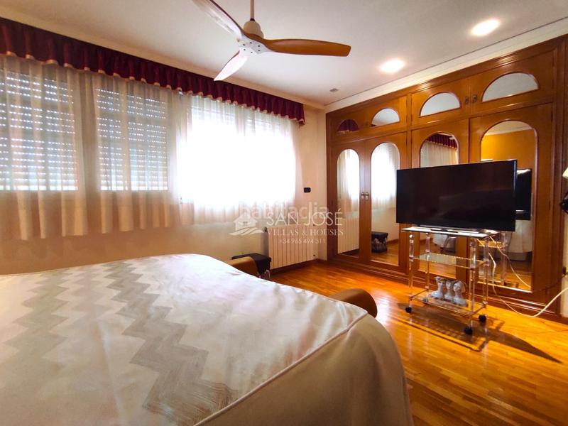 Foto 69a267eb-ace5-48c3-9de1-b8aa07dd9f84. Maison avec chauffage dans Novelda