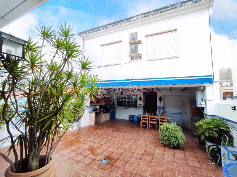 Foto 754830aa-7f52-4114-96a6-3de8f35f7475. Maison avec chauffage dans Novelda