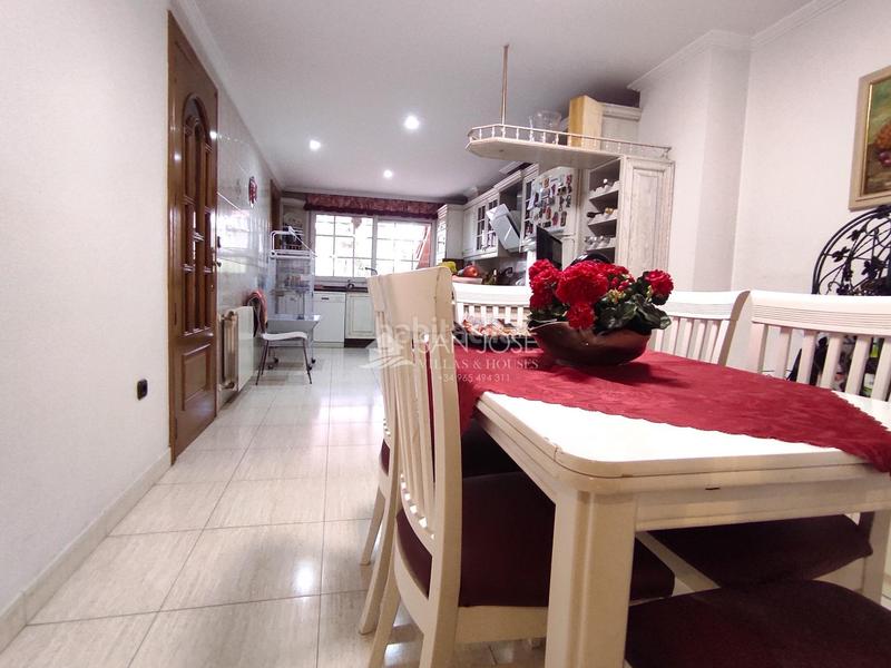 Foto 7e09d27b-e0a2-4e26-bbd0-9a7c16424e95. Maison avec chauffage dans Novelda