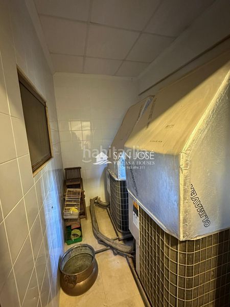 Foto 51f8313a-8660-4452-a3d2-4a6232bf5a6b. Xalet amb calefacció aparcament piscina a Novelda