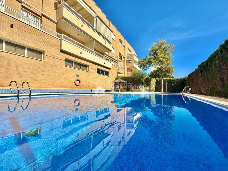 Foto 13c4241d-40f7-4871-9e27-5c90737478ea. Appartement avec chauffage parking piscine dans Playa Muchavista Campello (el)