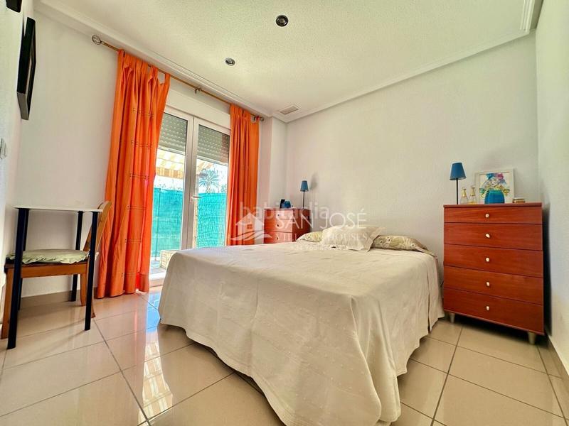 Foto 9a433488-ac35-492a-a9d5-30ff0e11aa3d. Appartement avec chauffage parking piscine dans Playa Muchavista Campello (el)