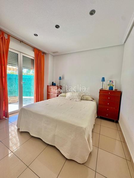 Foto a0443222-d5ee-4f9a-a78b-b15851eda0f7. Appartement avec chauffage parking piscine dans Playa Muchavista Campello (el)