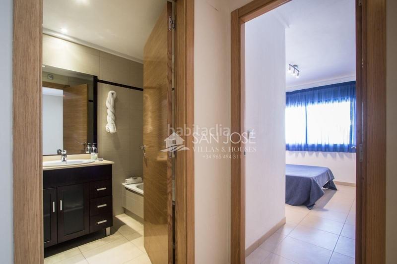 Foto a98d6efd-7020-48f6-9709-20e92bad85e3. Apartamento venta de apartamento hills, con licencia turística en Alicante