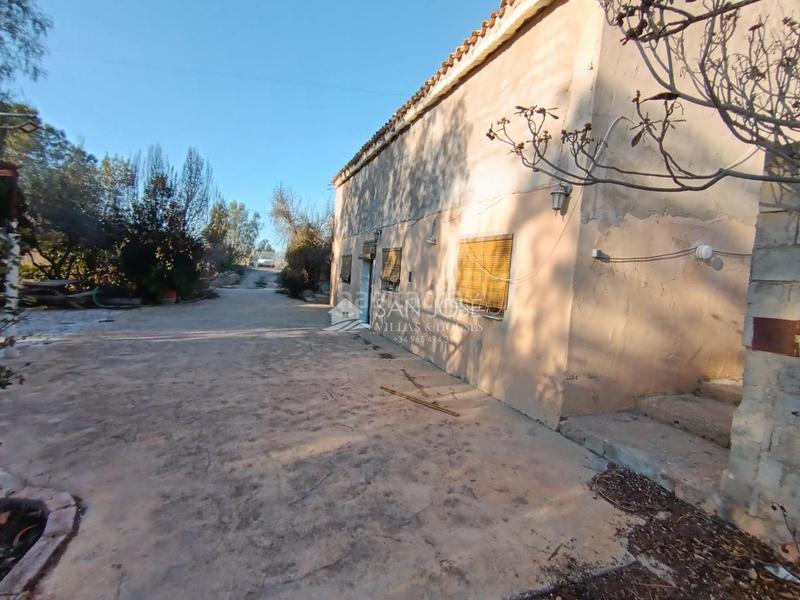 Foto 612bcc99-08f9-4911-8ba7-21f599f56149. Chalet avec parking piscine dans Hondón de las Nieves