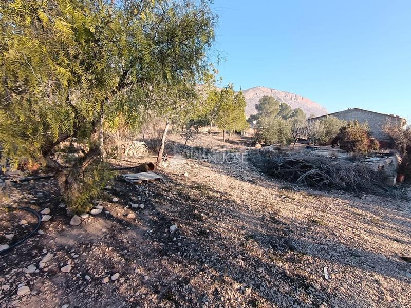 Foto 83476877-f116-4cf0-8067-3445c589790d. Chalet avec parking piscine dans Hondón de las Nieves