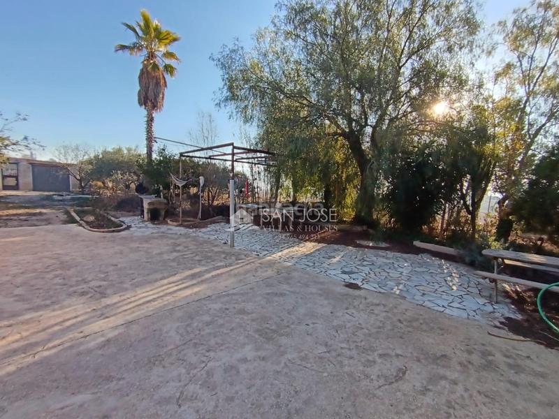 Foto 8b8db4af-b42d-4986-9bd7-56aa82c4bc17. Chalet avec parking piscine dans Hondón de las Nieves