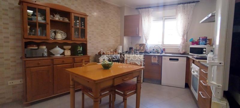 Foto 48d38d13-1c92-46e4-9c73-4b5fd80697cb. Piso se vende piso seminuevo en Centro Aspe