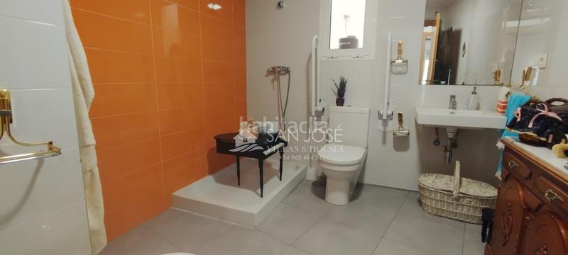 Foto f4f148a6-9afd-4793-8fed-652944d5100f. Piso se vende piso seminuevo en Centro Aspe