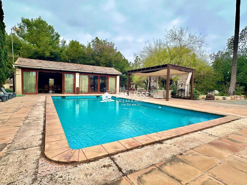 Foto 71871222-1dc1-481d-96b5-23e4ca8b42fe. Chalet with pool in Alzabares Elche / Elx