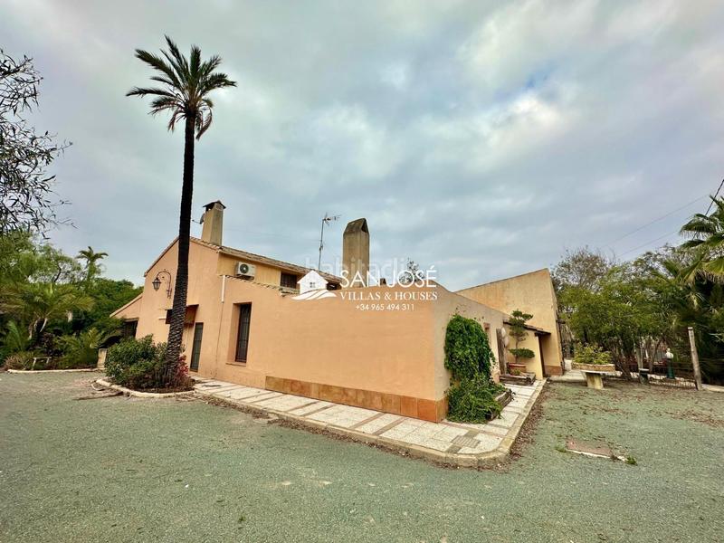 Foto a52a7a81-1724-4ca5-8bf4-b167c0aa339a. Chalet with pool in Alzabares Elche / Elx