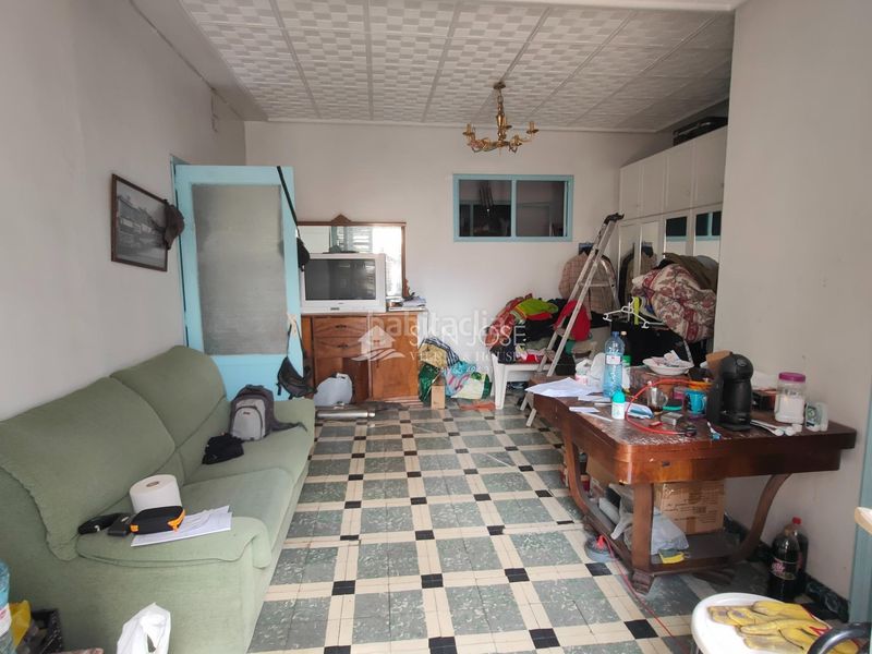 Foto 0b5d4404-6f3f-45f9-806e-d2640f9f8766. Casa amb aparcament a Novelda