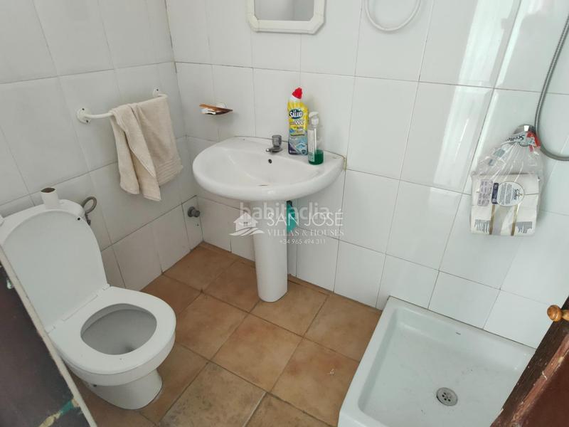 Foto c612c7f5-2d18-477e-b192-d176df19bfc2. Casa se vende casa cueva con terreno y varias construcciones en Aspe