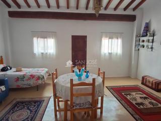 Casa a Prosperidad. Venta de casa en buen estado en buena zona de aspe
