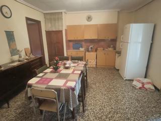 Xalet a Pedanías Oeste. Se vende casa de campo en buena zona de aspe