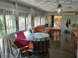 Xalet a Pedanías Oeste. Se vende casa de campo en buena zona de aspe