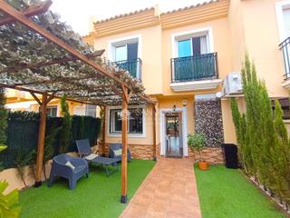 Reihenhaus in Monforte del Cid. Fantastico adosado bungalow reformado en alenda golf, alicante