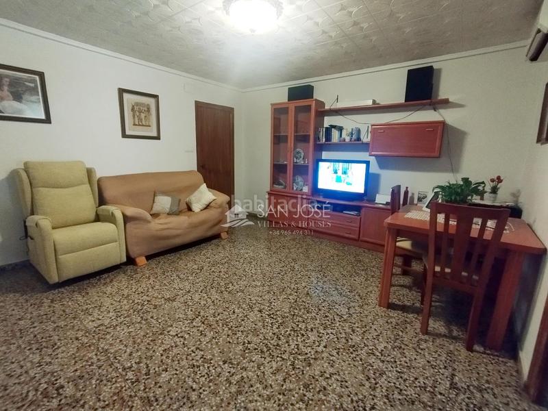 Foto a5da85a1-6170-4b70-a248-e77e1191e443. Piso se vende piso primer piso sin ascensor en La Serranica-Sagrado Corazón Aspe