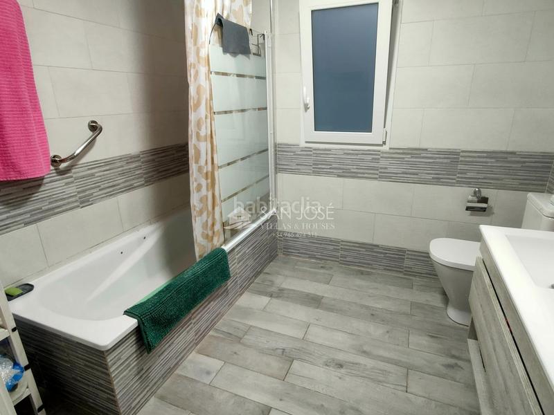 Foto 3a21b1c1-92a1-479b-8d55-2bf35656135c. Etagenwohnung in Carolinas Altas Alicante