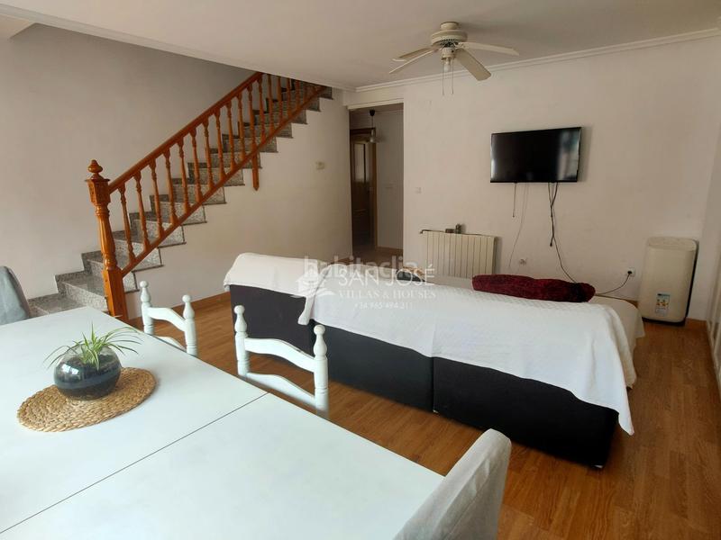 Foto bbe3fc91-1b58-4d22-9698-a31d31b55f71. Rent house with parking in Las Fuentes-Los Cipreses Aspe