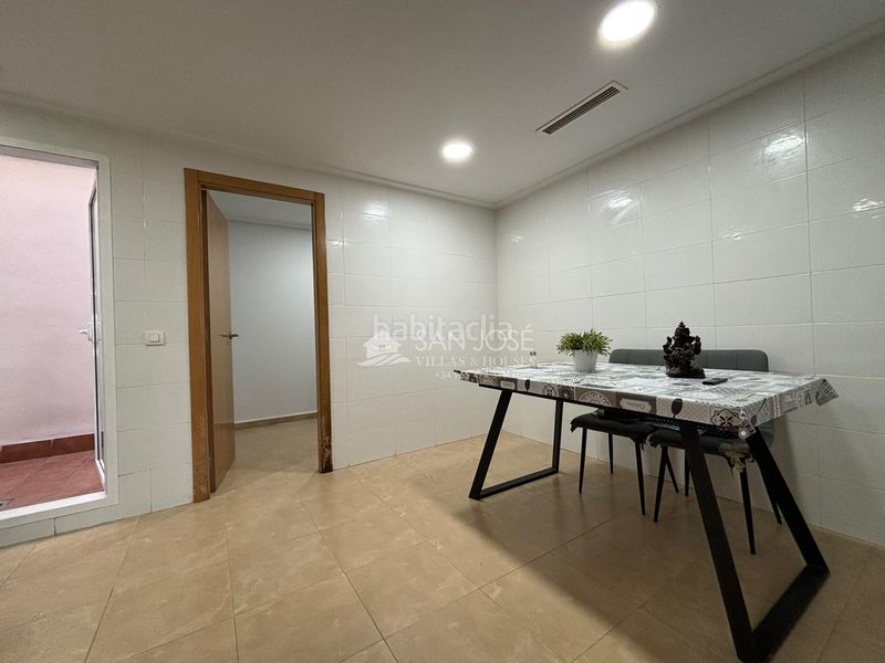 Foto 3b8038fa-09a7-4d64-a332-457805cb3f66. Casa se vende bungalow con patio y solarium en Monforte del Cid