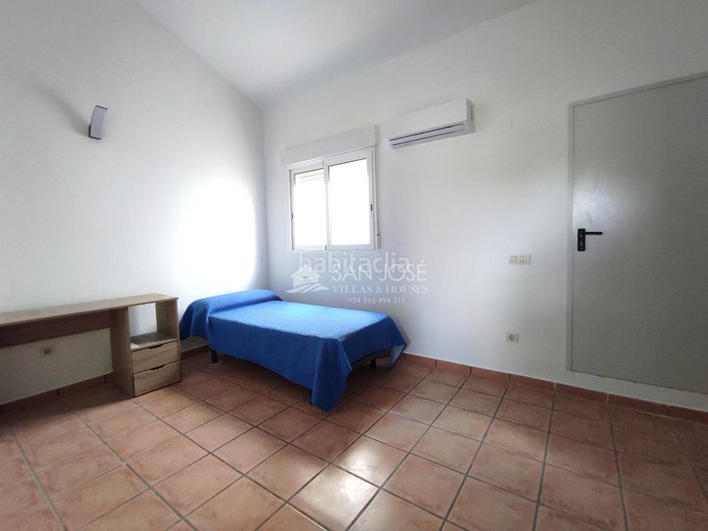 Foto bdc5c890-d2f0-484d-8c25-01fd6bd32366. Casa se vende bungalow con patio y solarium en Monforte del Cid