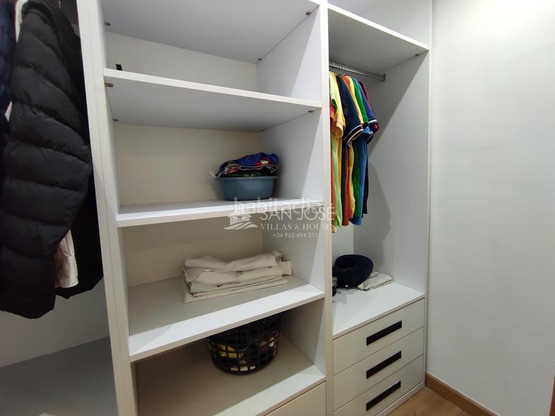 Foto f51280a4-f442-4b7e-a29c-1a9da5b48315. Casa amb aparcament a Monforte del Cid