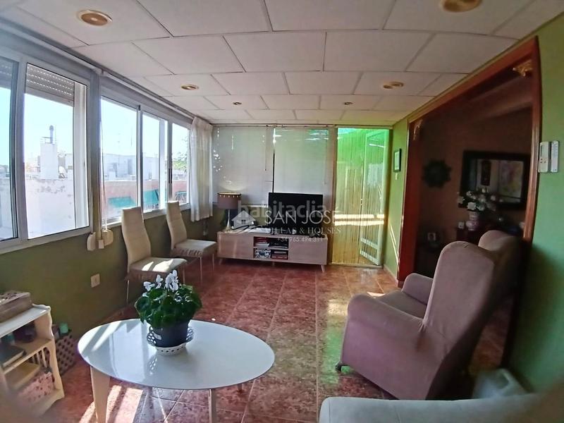 Foto 1c75fa5d-0df5-4fb8-9e49-090f9d29e8c6. Dachwohnung in Florida Baja Alicante