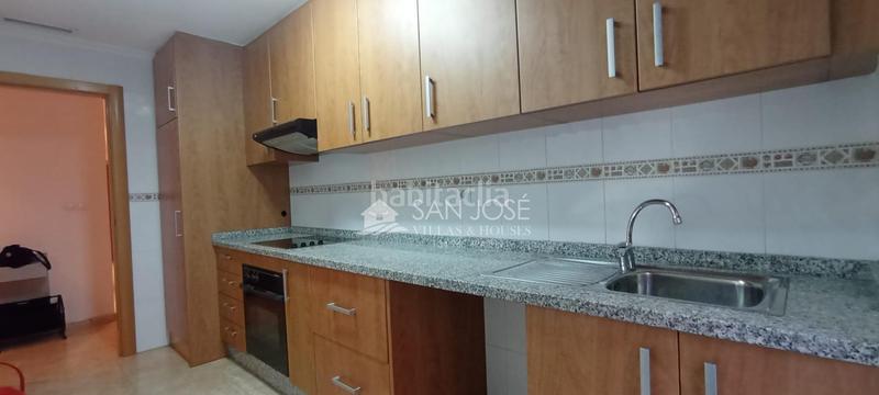 Foto d9c22347-5a39-4e96-a2a9-2ff1360b2b72. Piso venta de piso en elche zona aparadora, carrus oeste en Elche / Elx