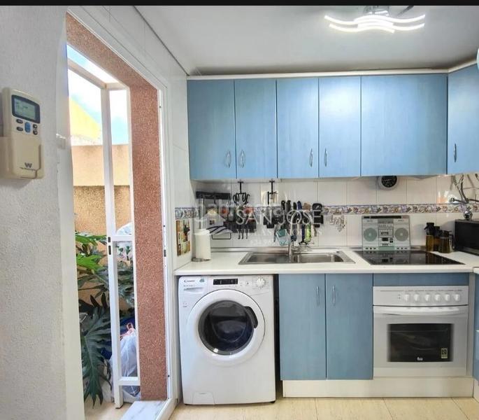 Foto 33308c8b-1432-4b77-b5b5-39b7264ce6f4. Casa amb aparcament a Monforte del Cid