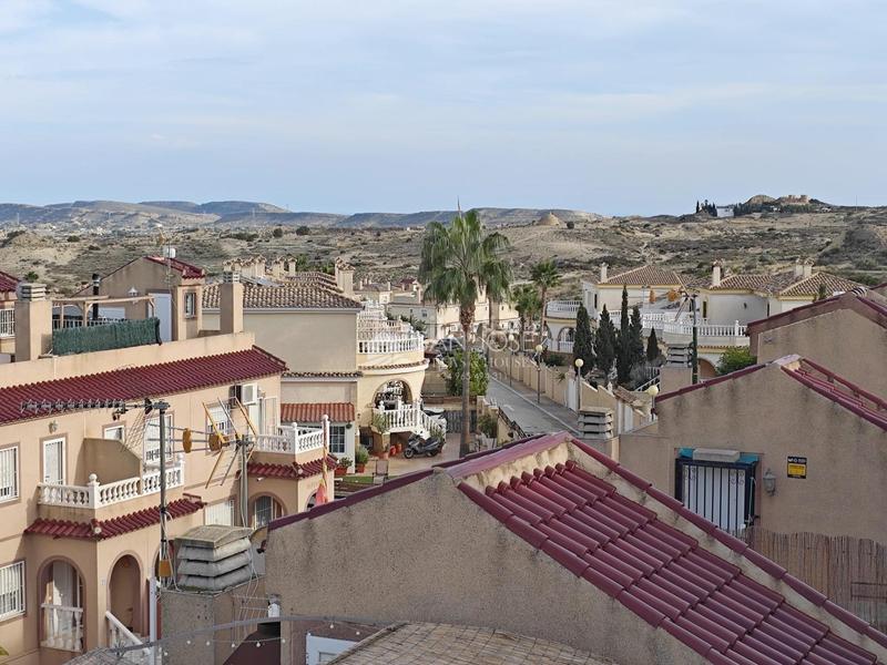 Foto 357df896-f641-4239-96c5-6a19db33f791. Casa amb aparcament a Monforte del Cid