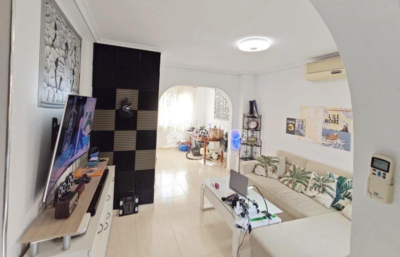 Foto 7fef6a35-9714-4b8a-83c3-4be6497d3955. Casa amb aparcament a Monforte del Cid