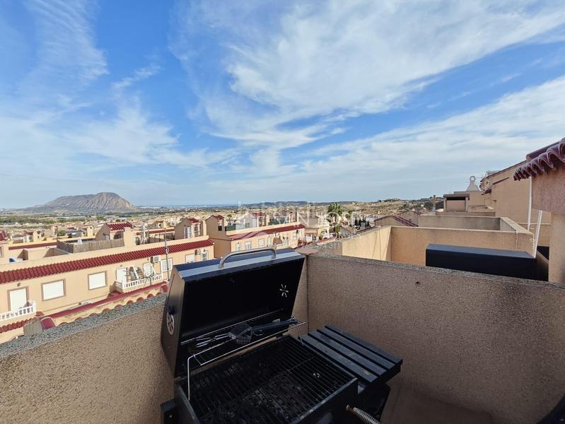 Foto b21c9197-86cf-4556-a0c5-6c727d33d969. Casa amb aparcament a Monforte del Cid