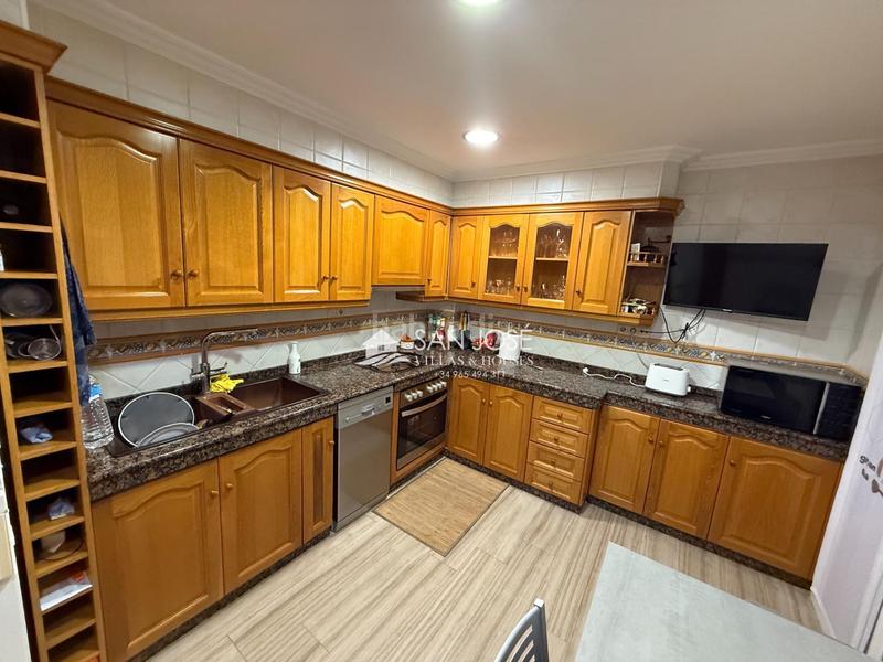 Foto 871a67ae-3487-4aa2-9ffa-1829da5a0c7c. Planta baixa a Novelda