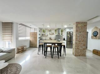 Flat in Plaza Crevillente - Antiguos Juzgados - El Asilo