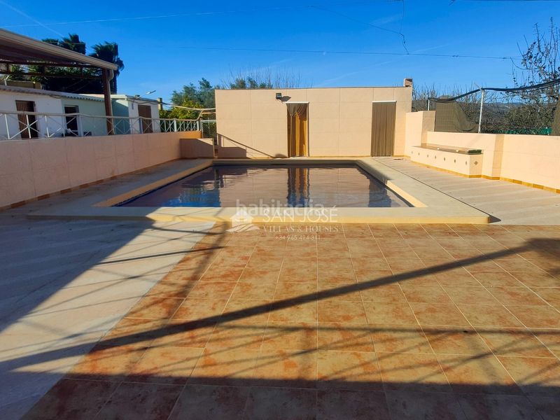 Foto bef10e11-31ba-4c27-b63a-409c30dc1e1f. Xalet amb calefacció aparcament piscina a Pedanías Este Aspe