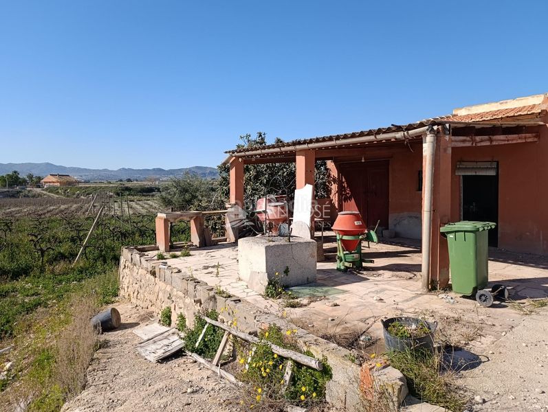 Foto edfdcf08-0207-4bb1-8a55-98f9d0b5c1a9. Casa a Novelda
