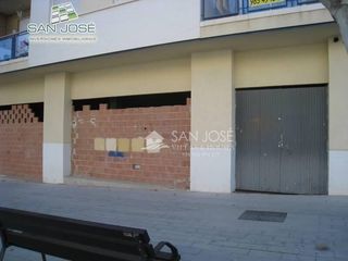 Local Comercial a La Coca-La Nia-Vistahermosa. Se vende local comercial en estado de obra en aspe zona de la ni