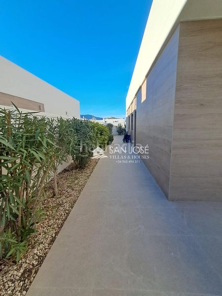 Foto 0a7edfcf-e0f5-43d3-8f1c-ec6df8e538fe. Xalet amb aparcament a Pedanías Oeste Aspe