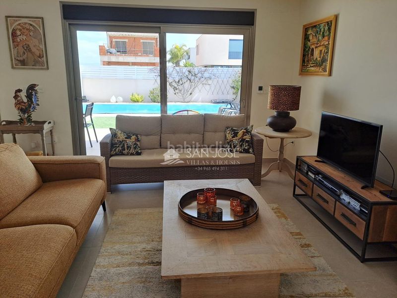 Foto effe57d7-dad7-4283-baf5-a4fa2b9c3f20. Xalet amb aparcament a Pedanías Oeste Aspe