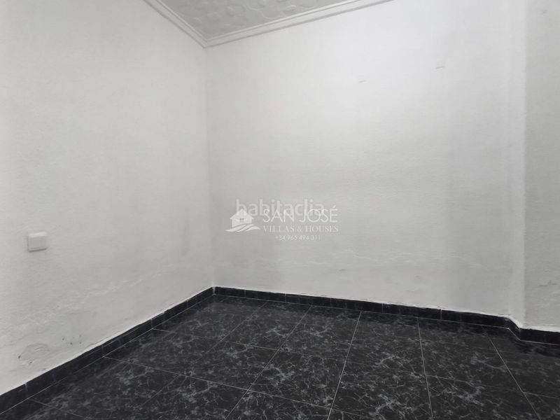 Foto ddfbc7f9-56fa-45f9-af13-c22f874e8025. Casa amb aparcament a Las Fuentes-Los Cipreses Aspe
