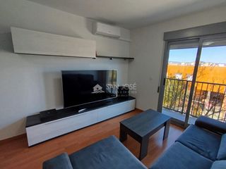 Flat in Las Fuentes-Los Cipreses. Venta de bonito piso con garaje y trastero en aspe, zona caminic