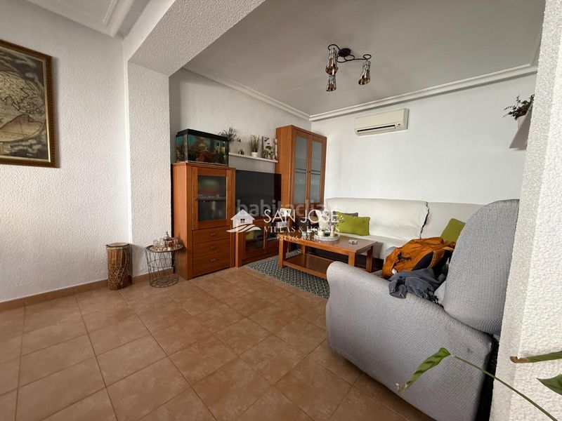 Foto 42cbc279-8565-463e-adc2-210a87cc0436. Casa adossada a Prosperidad Aspe