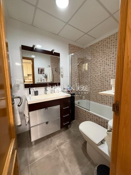Foto d6a801e9-b889-41aa-a999-122ef9062629. Casa adossada a Prosperidad Aspe