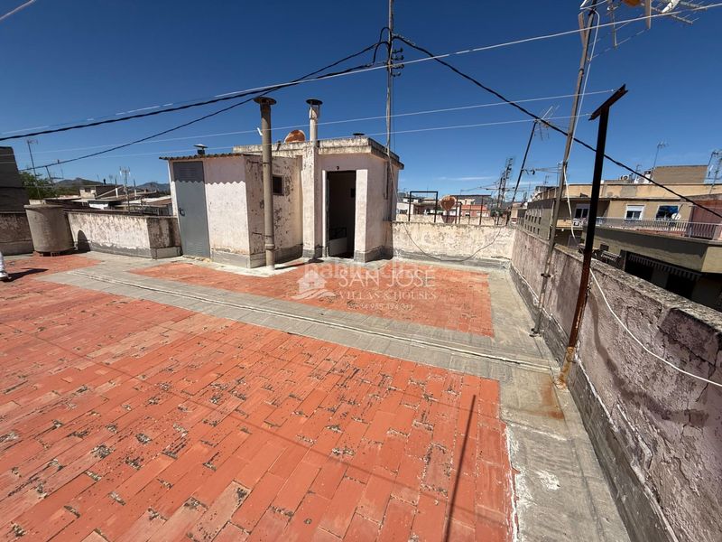 Foto f20cb820-4571-4aa7-94f7-c3a414adad11. Pis a Prosperidad Aspe