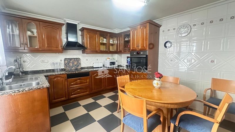 Foto 5ed4adb3-e8c9-4cc0-b8ab-0603efac0452. Pis a Centro Aspe
