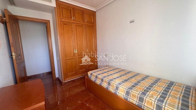 Foto b4cb059c-a87a-43e3-a0b6-c1344eb42d1c. Pis a Centro Aspe