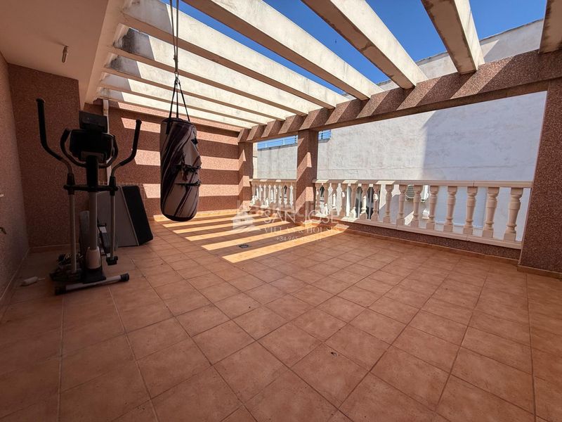 Foto 634e1462-4a15-4d53-9beb-85775041f74a. Casa amb aparcament a El Castillo Aspe