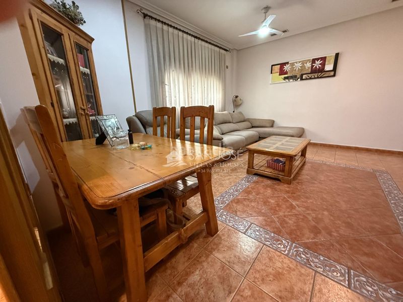 Foto d6ed0546-45f7-423b-8487-04677fd205da. Casa amb aparcament a El Castillo Aspe